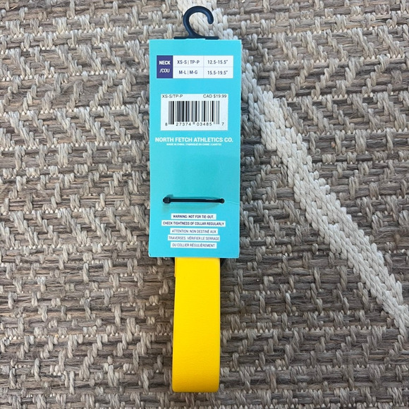 North Fetch Athletics Waterproof Collar Sz XS-S - Picture 3 of 4